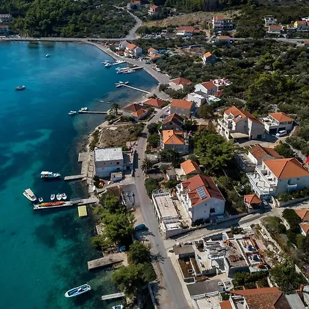公寓 By The Sea Lumbarda, Korcula - 10049 鲁巴达
