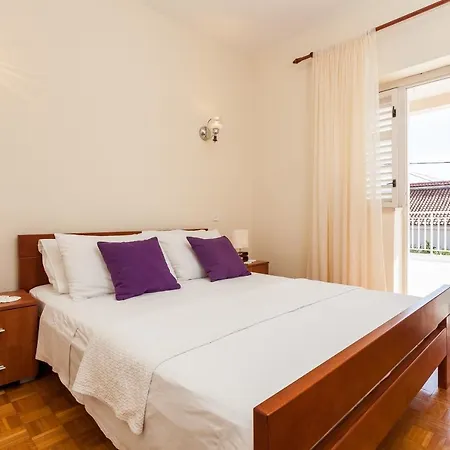 By The Sea Lumbarda, Korcula - 10049 Apartment *