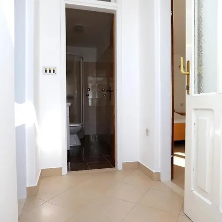 By The Sea Lumbarda, Korcula - 10049 Apartment Lumbarda